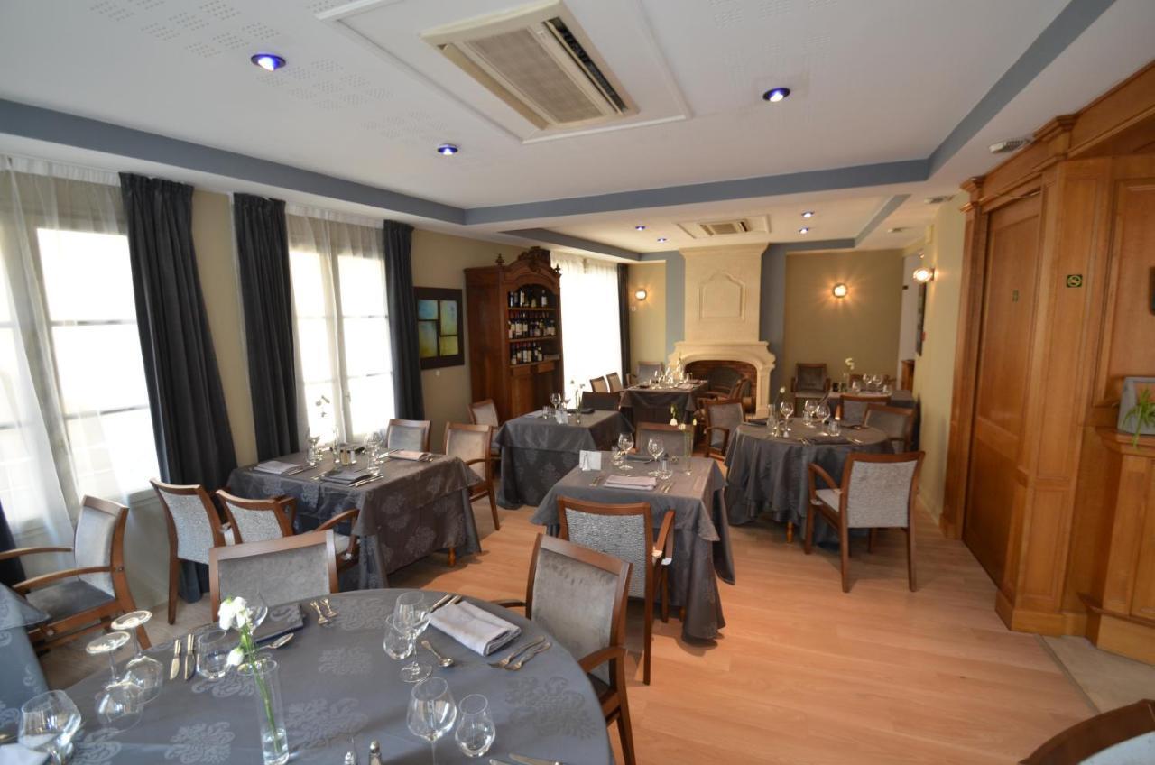 Logis Hotel Le Saint Georges Vivonne Zewnętrze zdjęcie
